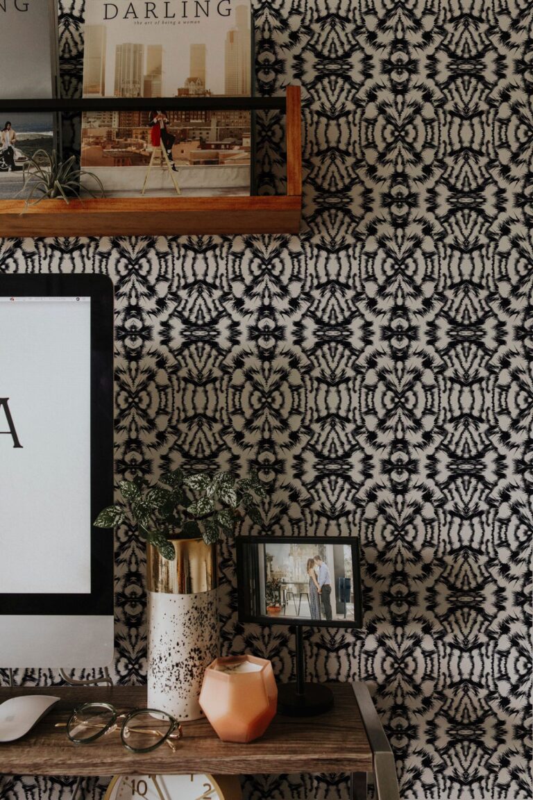 Tribal Pattern Removable Wallpaper / Black Traditional