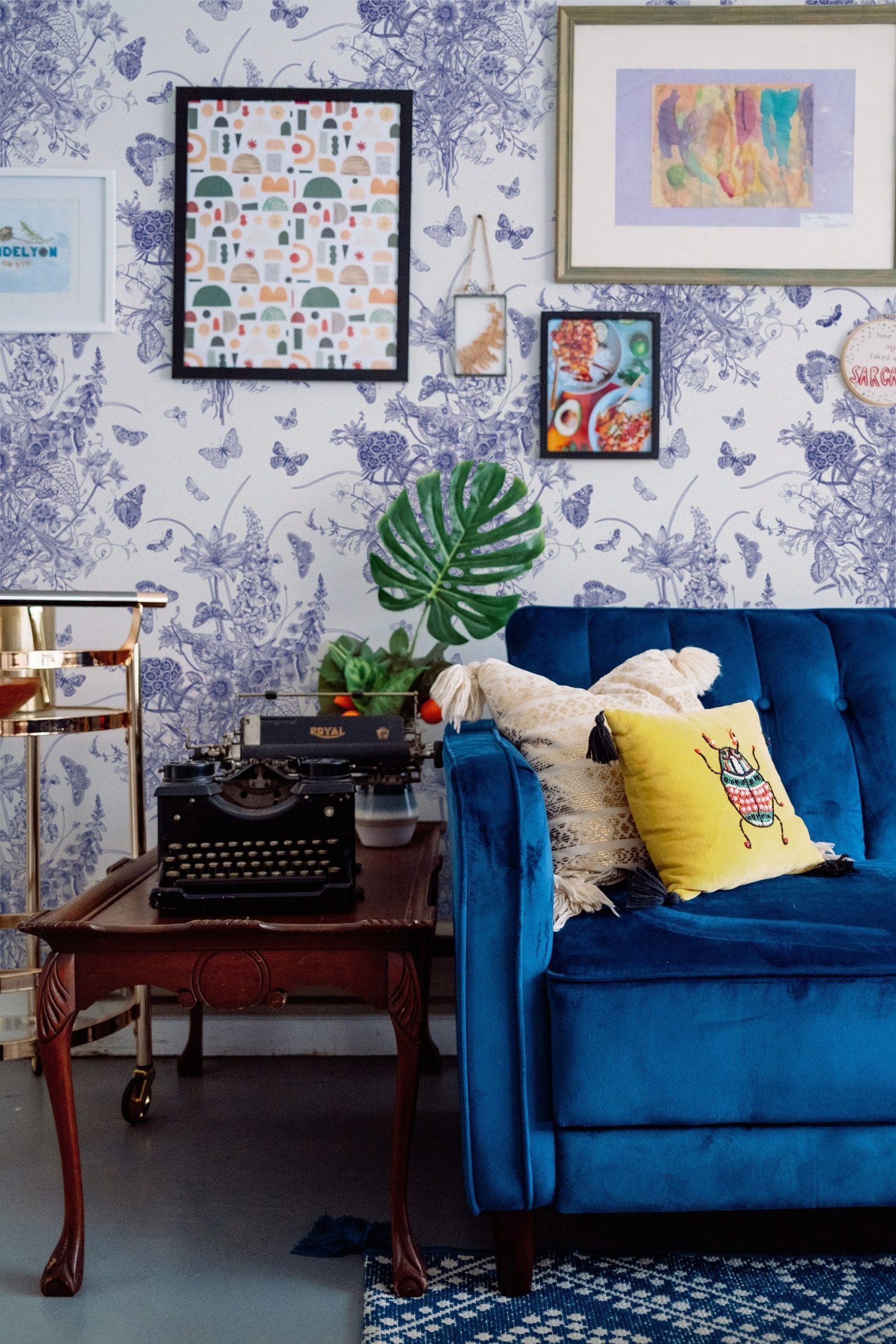 Modern Victorian wallpaper